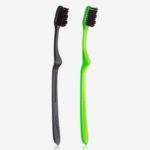 MEGASMILE BLACK WHITENING DUO PACK MEDIUM - Image 3